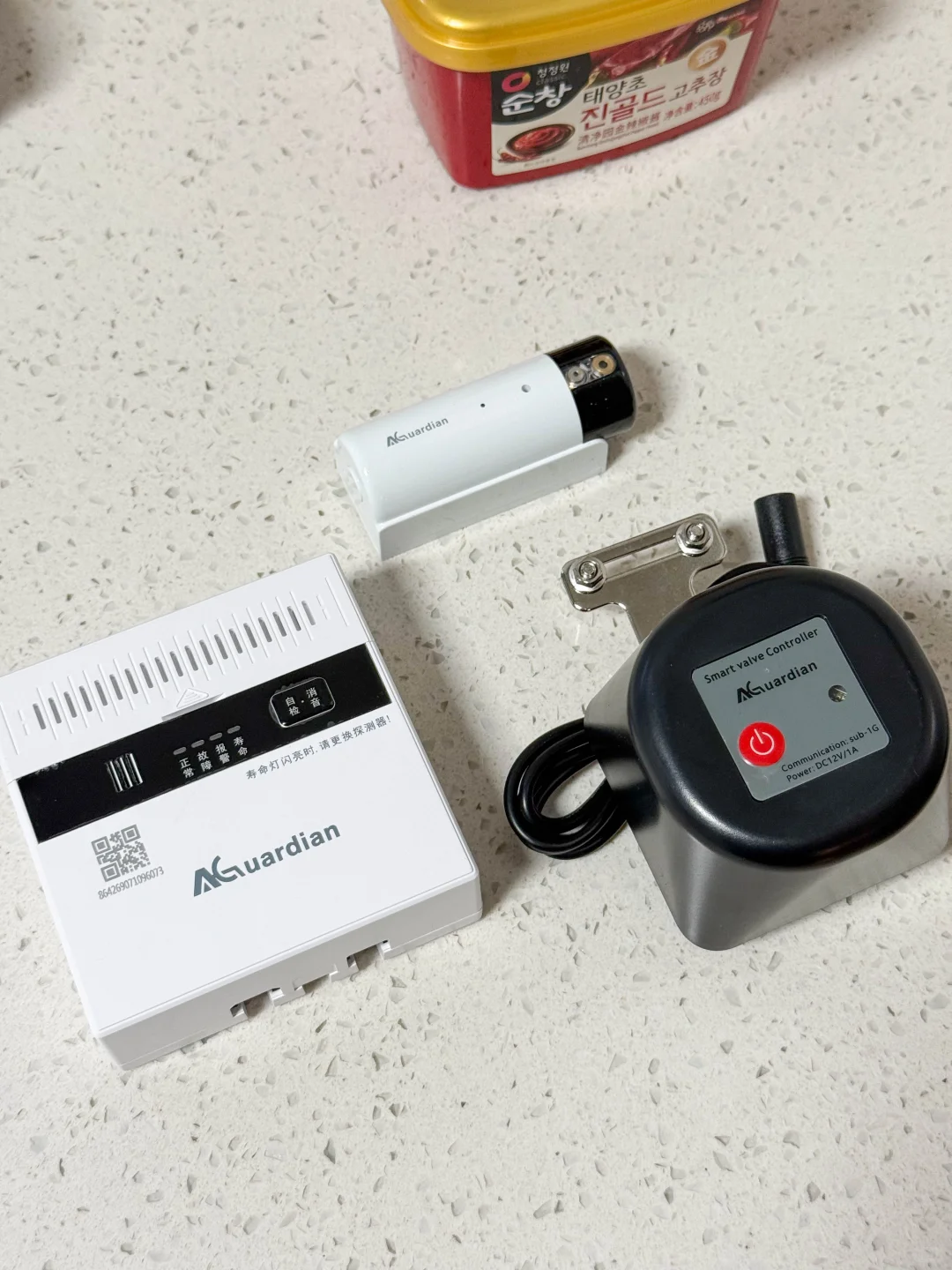 “老人健忘？这报警器比子女还靠谱”