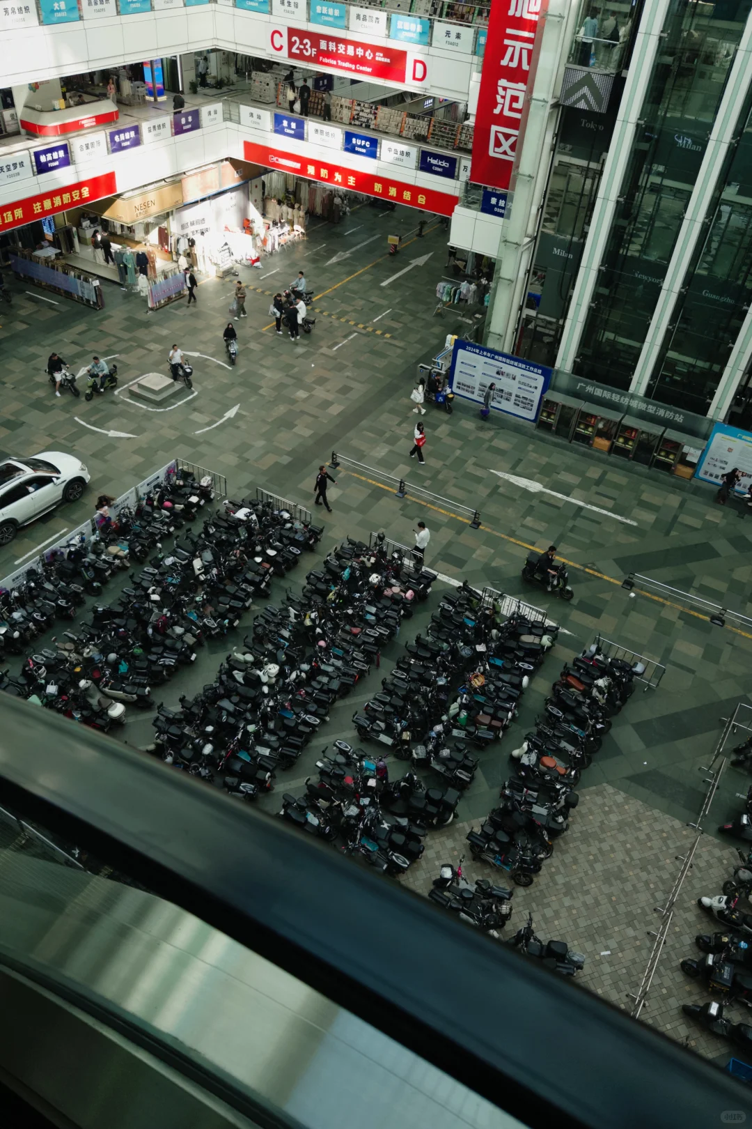 广州中大布料市场果然震撼
