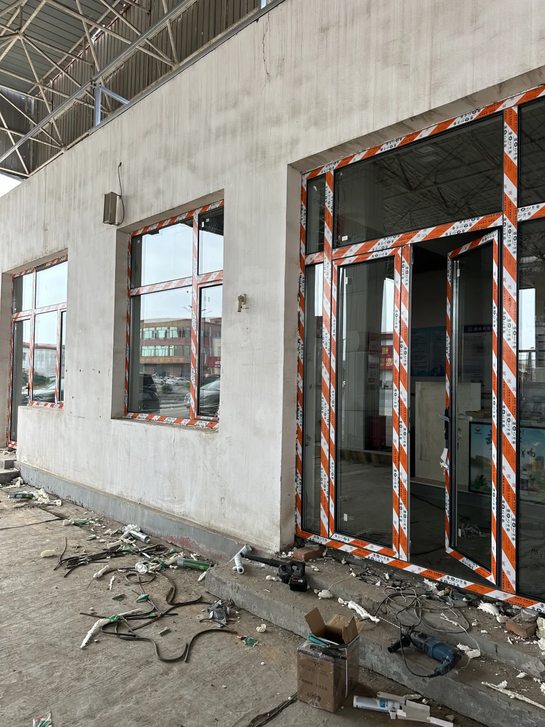 新窗落地，顺顺利利