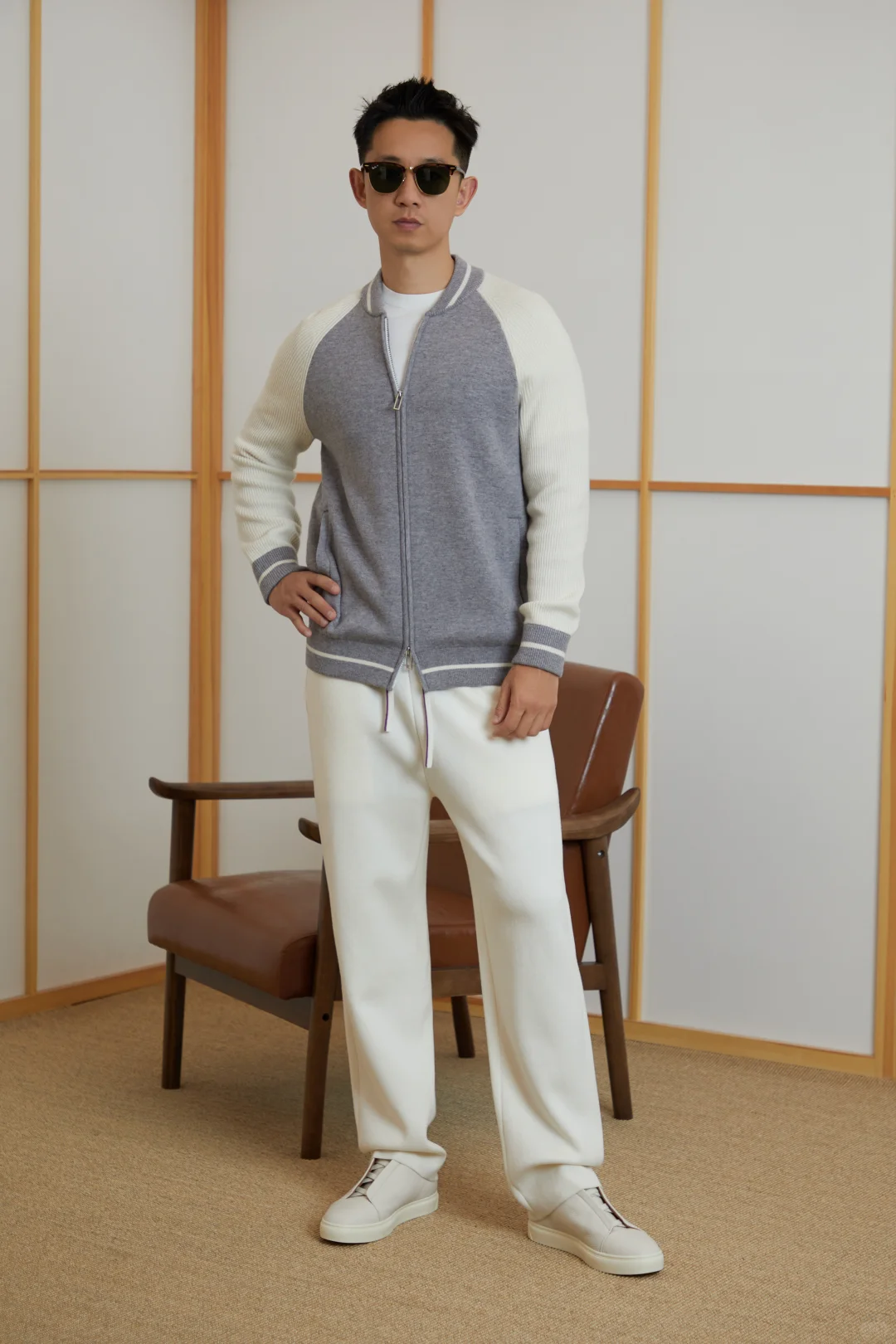 初秋风骨｜BC撞色立领夹克的舒适哲学