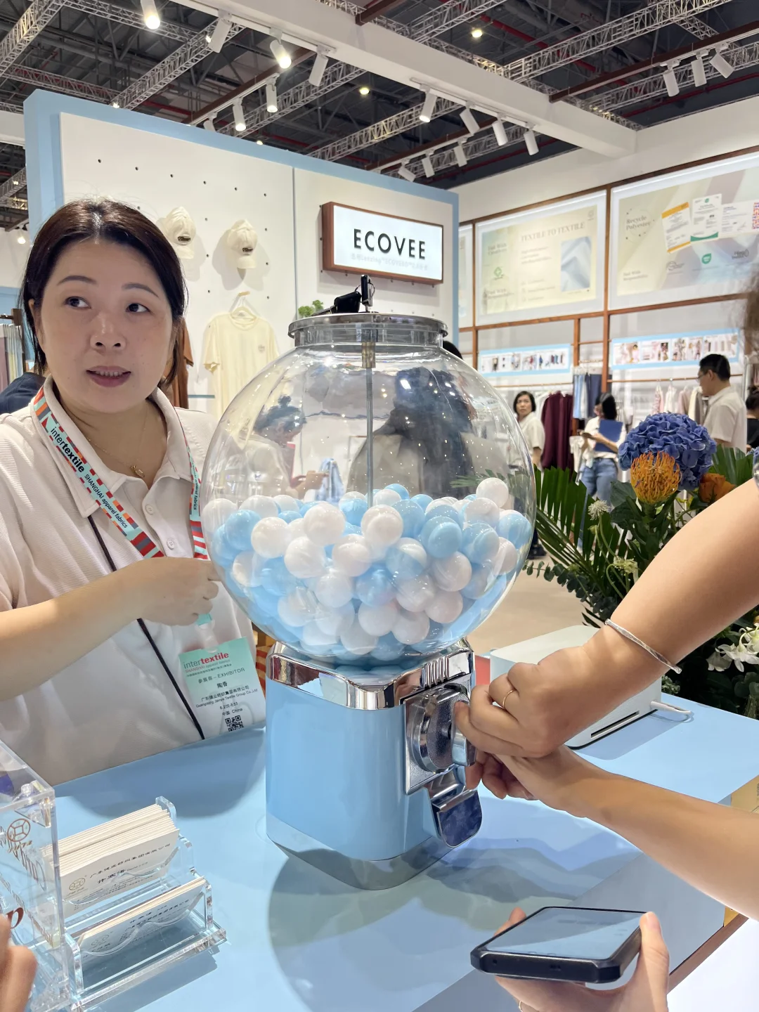 逛中国国际纺织面料及辅料博览会