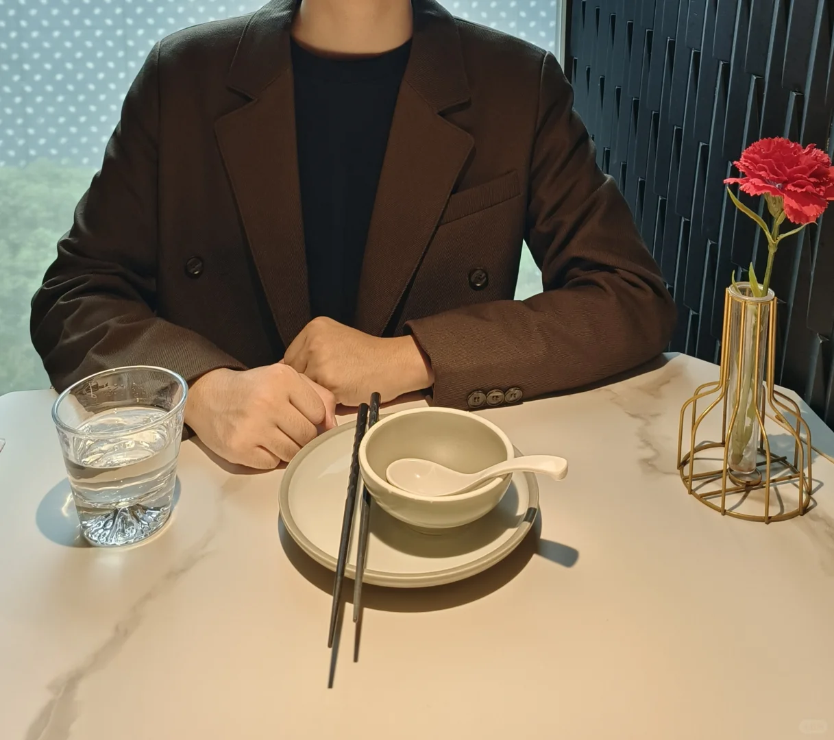 研二忙忙忙里偷闲