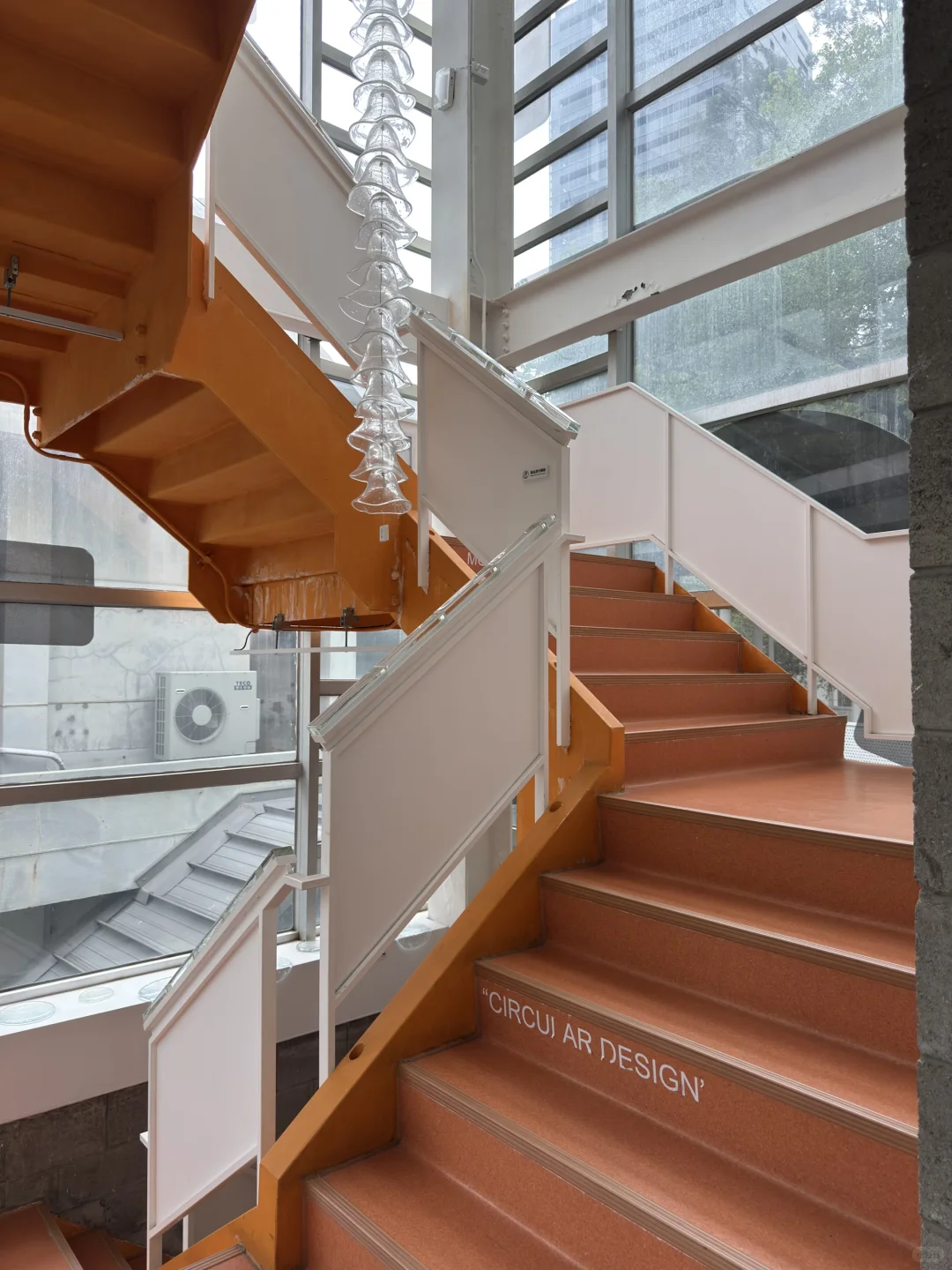 新竹最美「玻璃溫室」SPRING POOL GLASS Stud