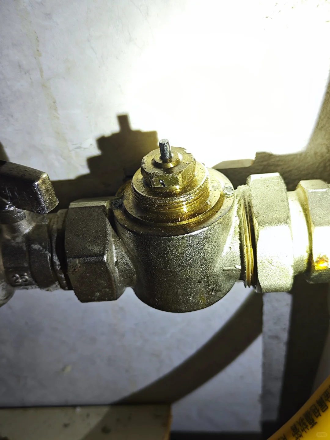 谁能看懂这个温控阀呀～