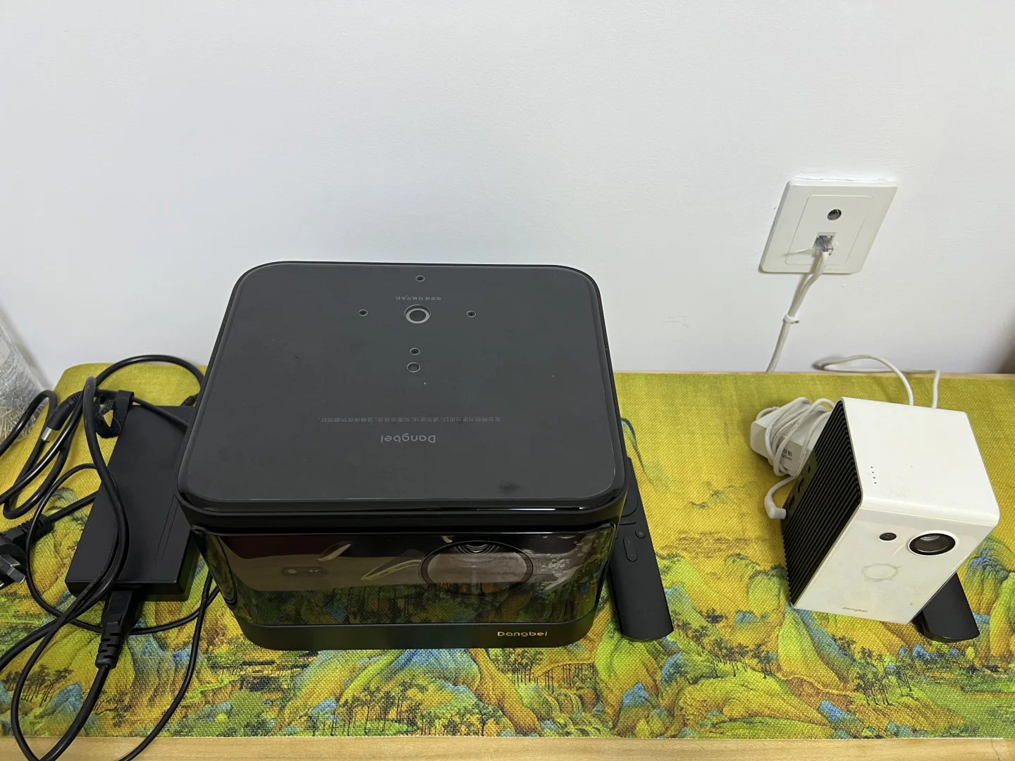 上万元家庭影院当贝激光投影仪唐山同城出