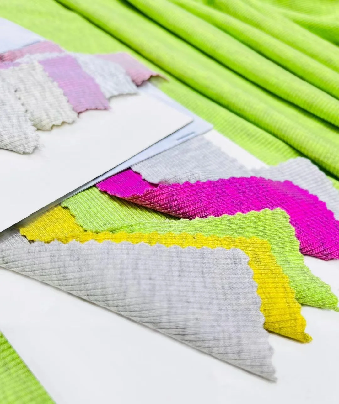 2*2随心裁｜自由裁剪自己的独特风格