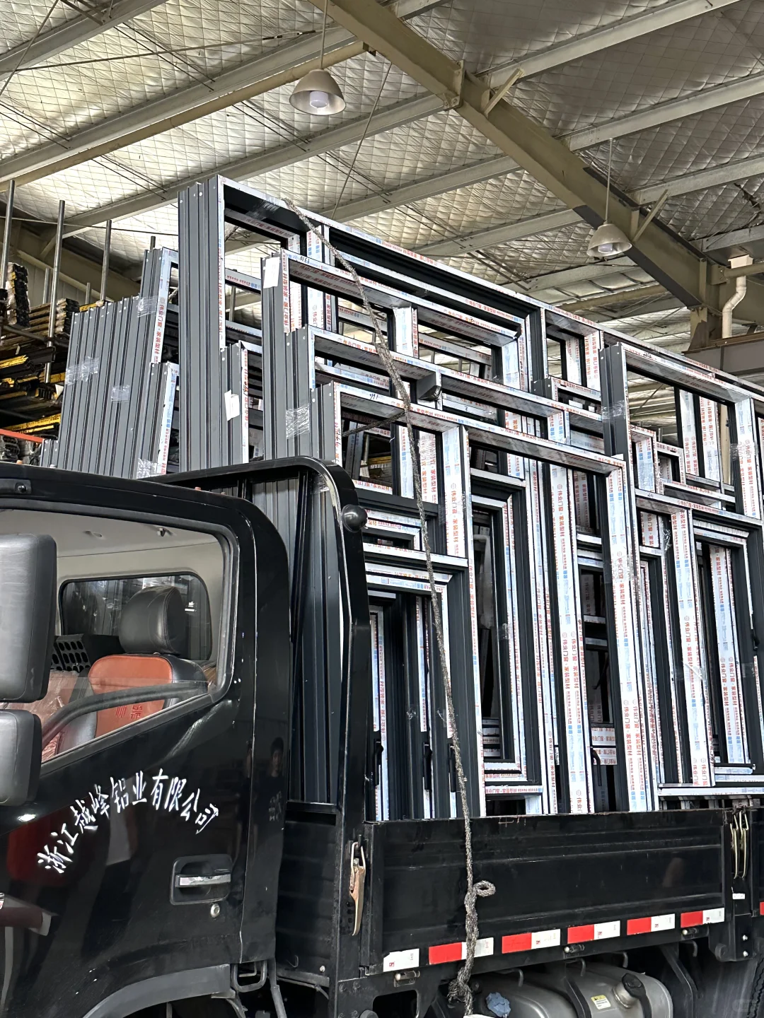 ?38℃高温装车实录！门窗人必备的装车秘籍