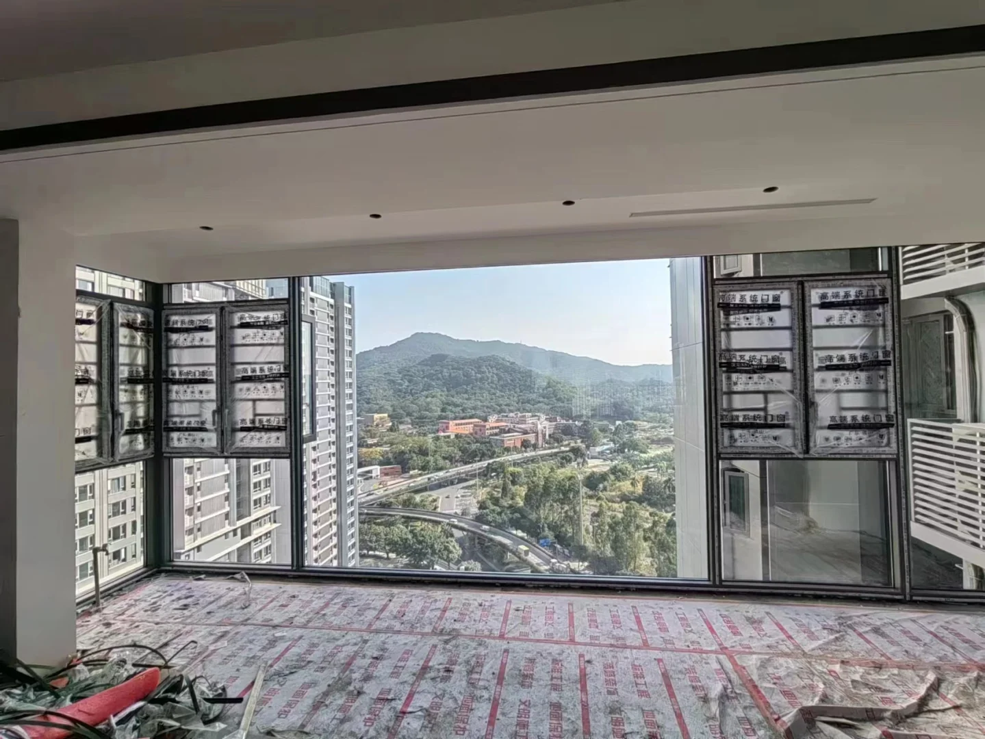 438一方断桥平开窗封阳台隔音隔热平开窗