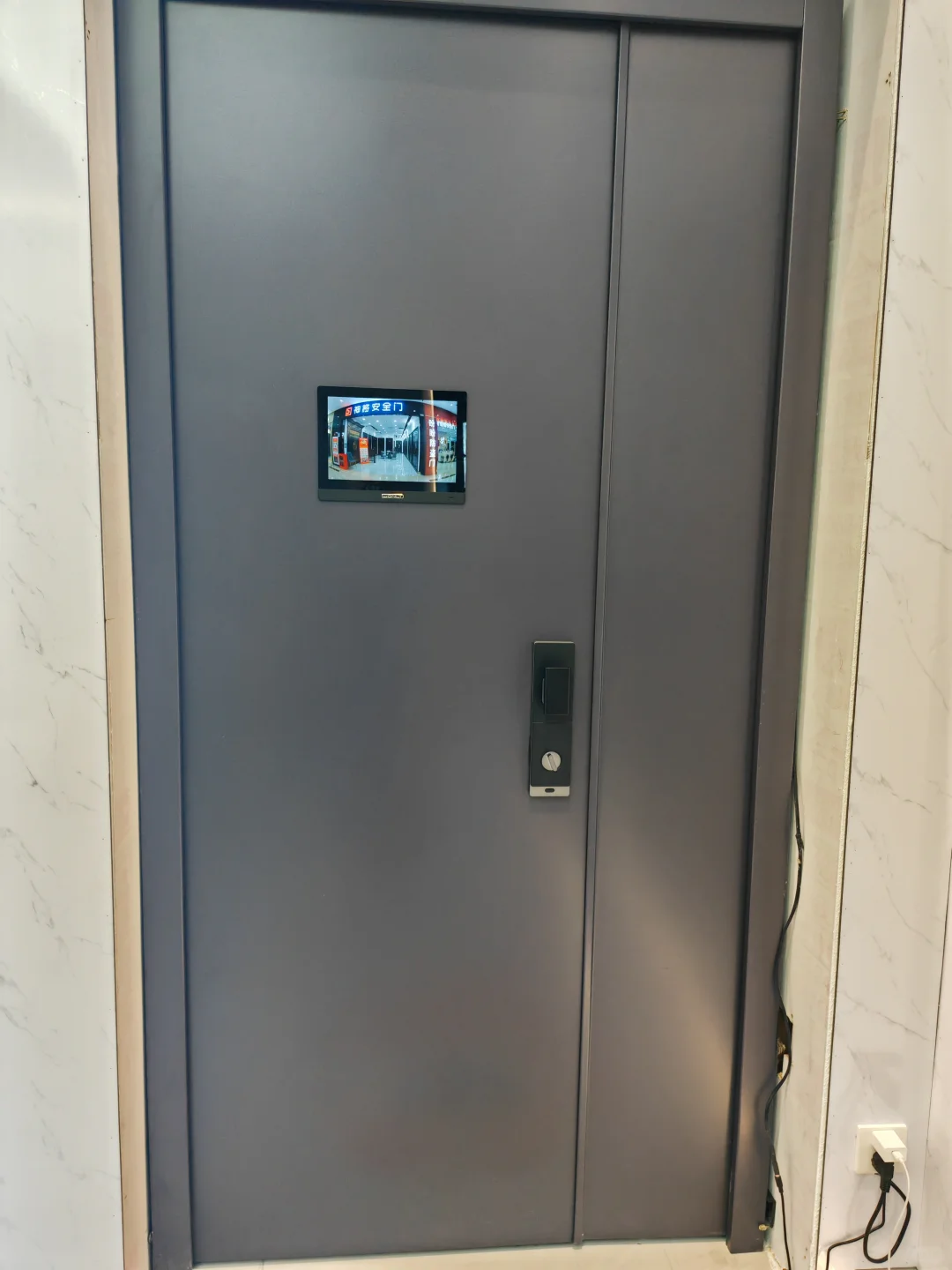 告别传统门，拥抱智能安心家，快看过来。