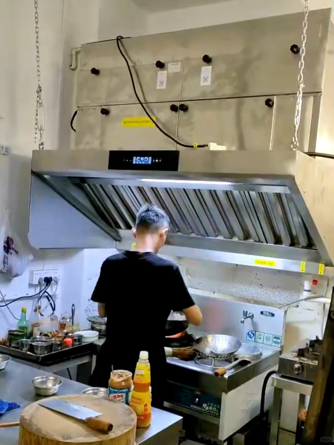 想选油烟净化器一体机设备，双尼的优势何在