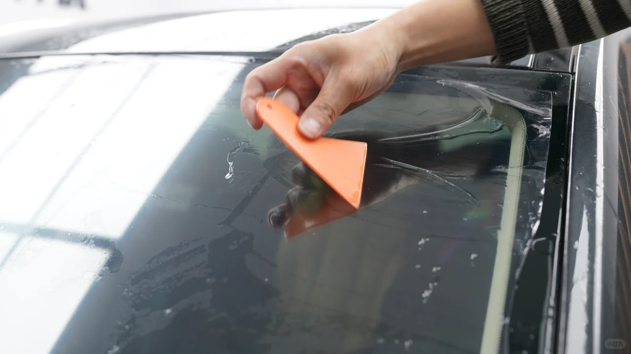 汽车窗膜有哪些种类？