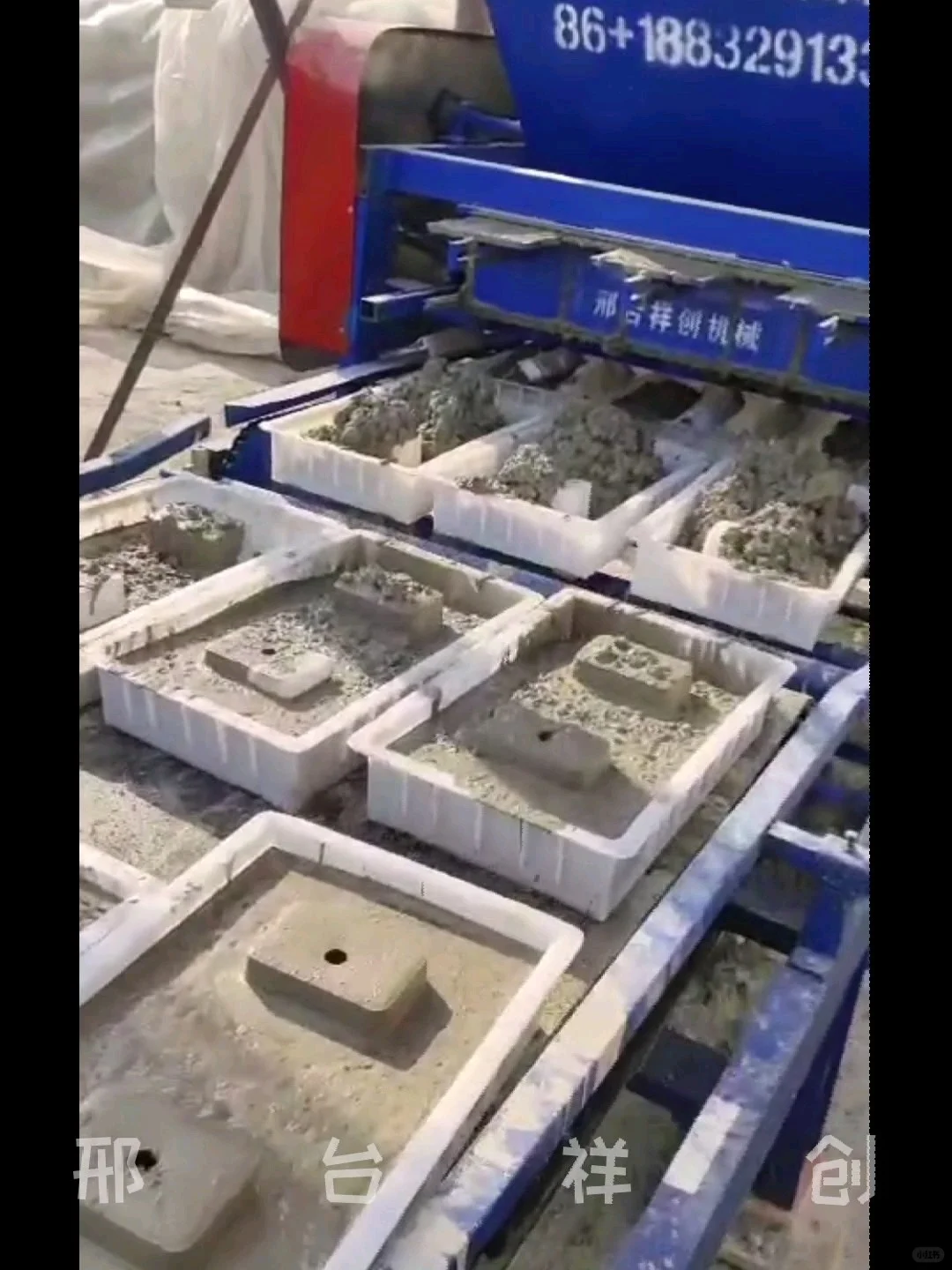 祥创水泥预制构件布料机适用于高速，桥梁，