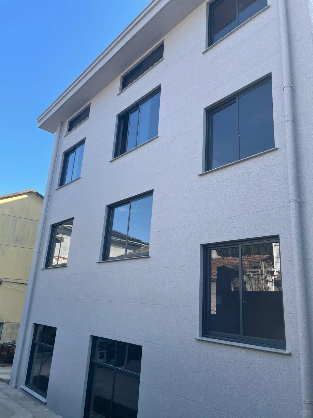 农村自建房窗户报价及避雷点