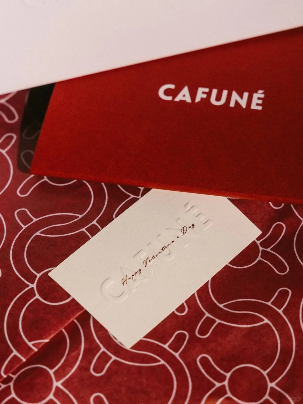 CAFUNÉ 礼盒直接美到我心巴上?