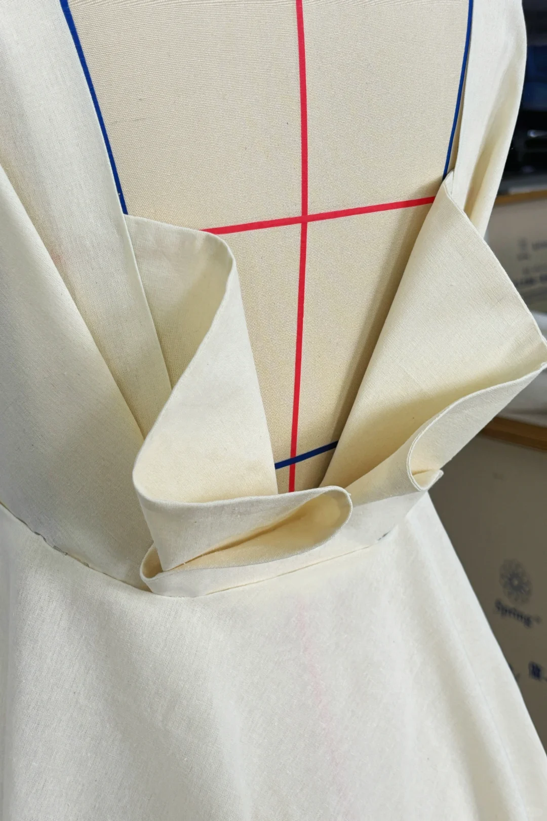 立体裁剪｜局部设计