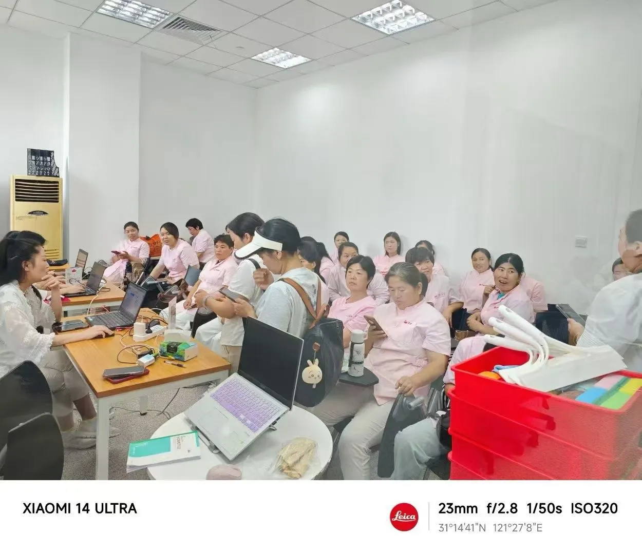 天鹅到家客户见面会