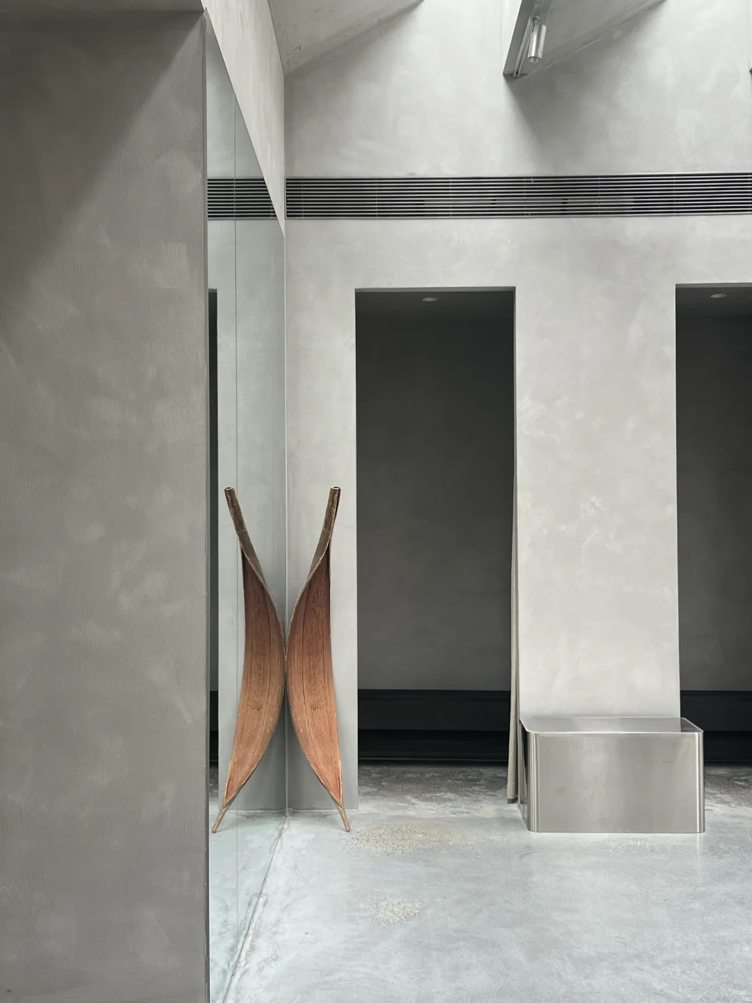 看展日 · 以平静的心慢度日常