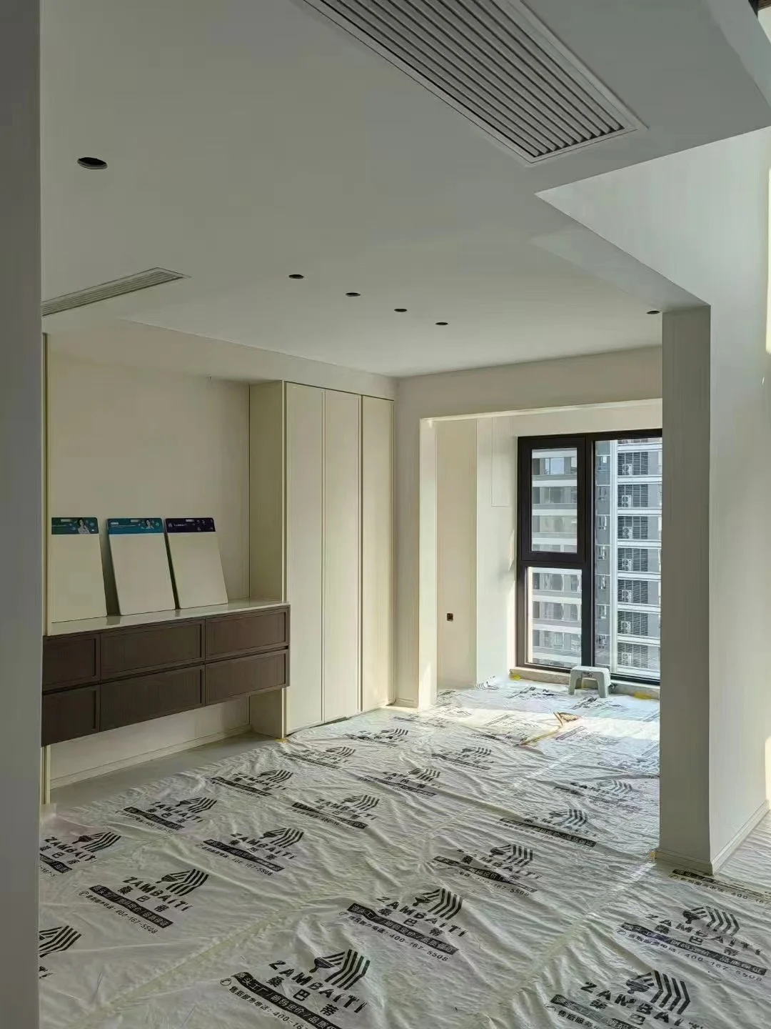 会呼吸的艺术墙｜石灰基玛莫理石漆避坑指南