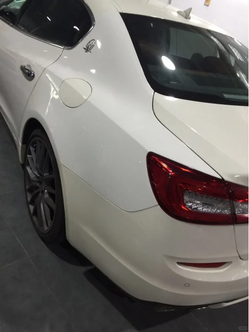 车衣真相：TPU材质真的'不会发黄'吗？⚡️