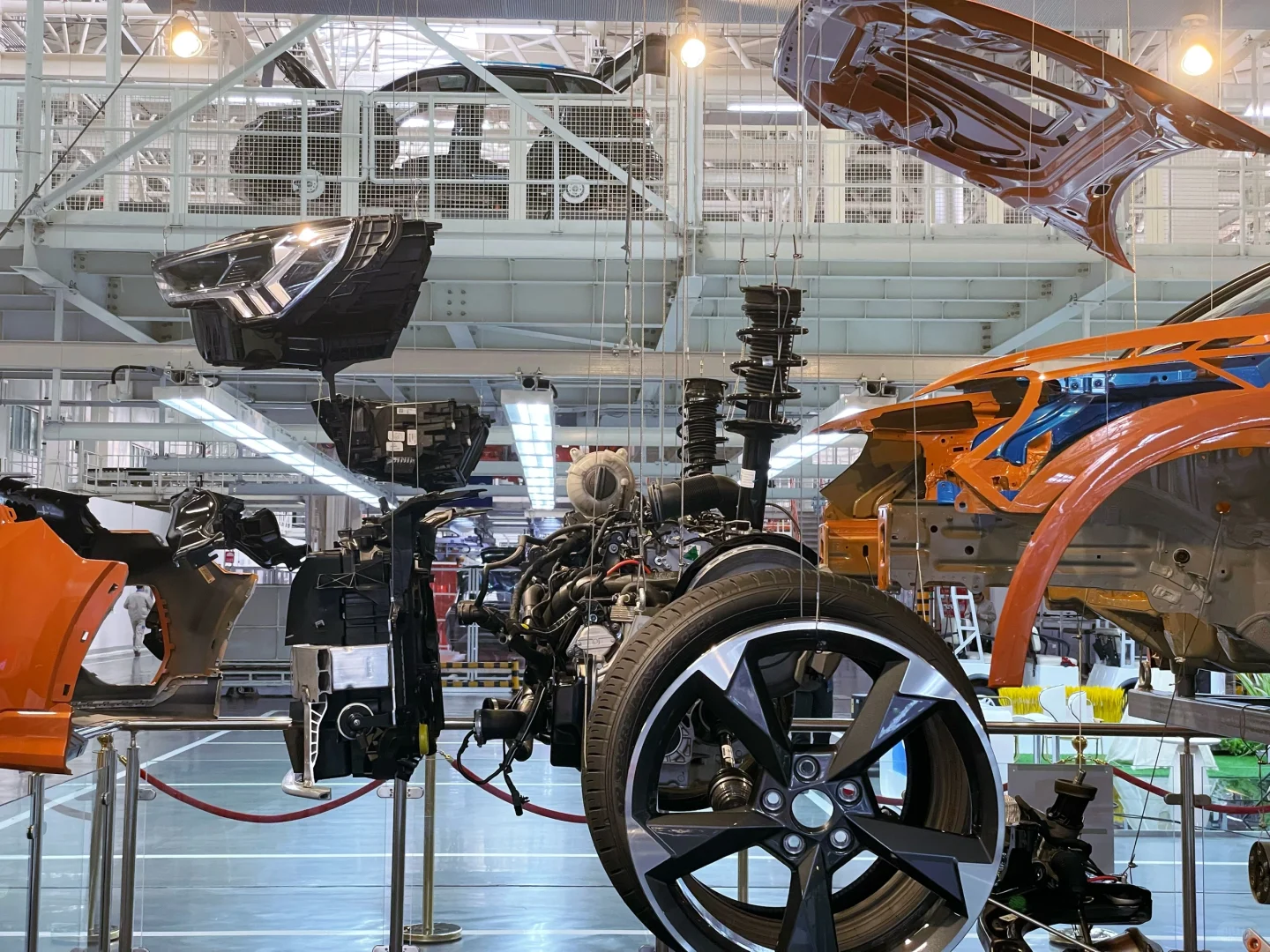 参观一汽大众汽车生产线可泰酷拉！