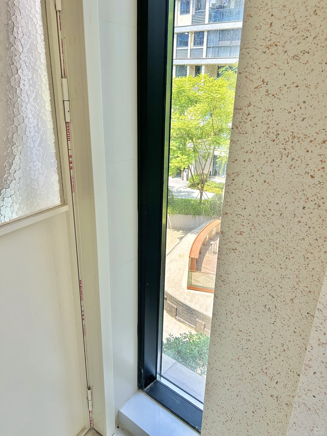 1.4w搞定13平封窗，现在人见人夸?