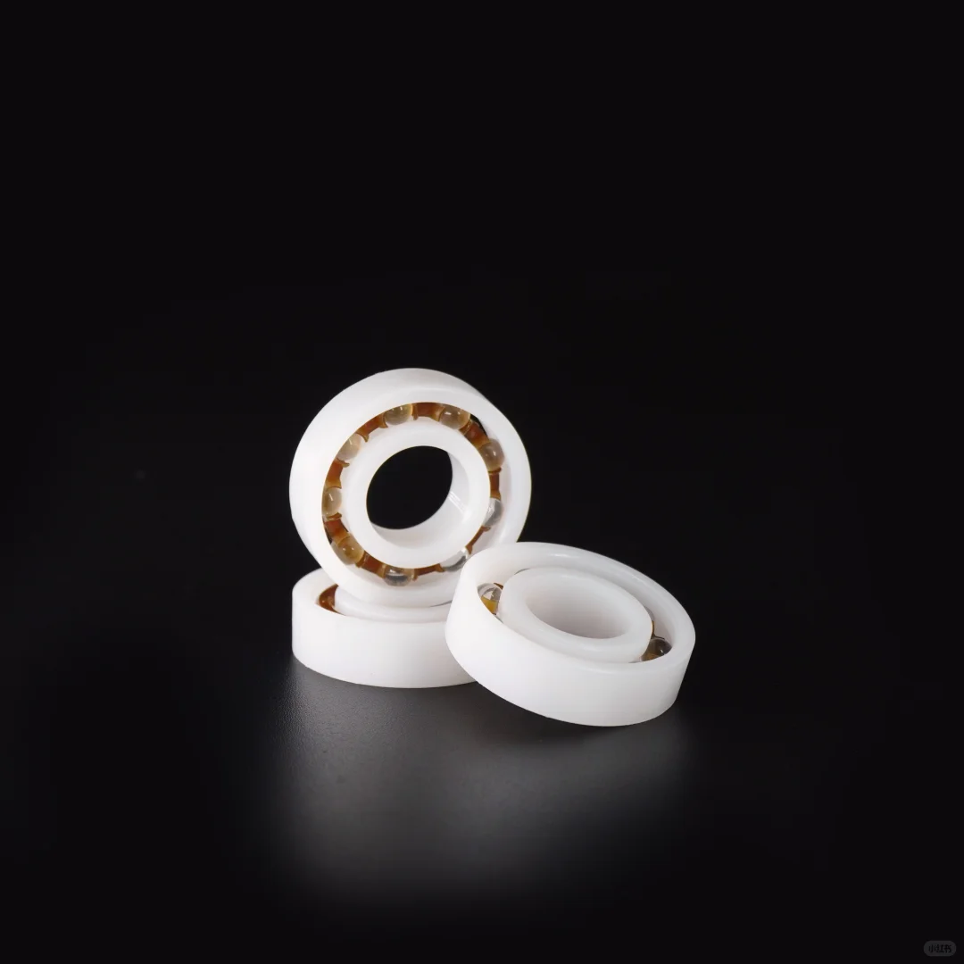 POM塑料轴承：高性能工程塑料的理想选择