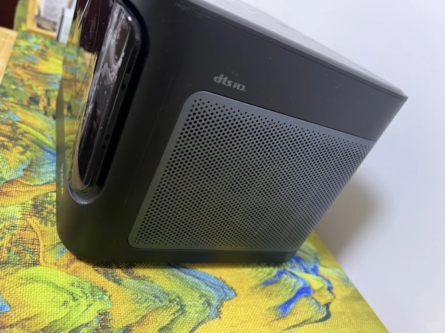 上万元家庭影院当贝激光投影仪唐山同城出