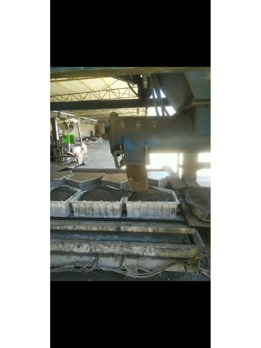 混凝土预制构件设备现场告诉你怎么生产