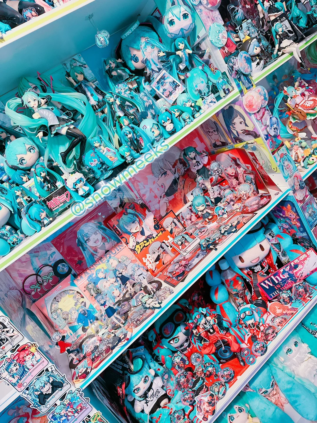 Reorganized a couple shelves!