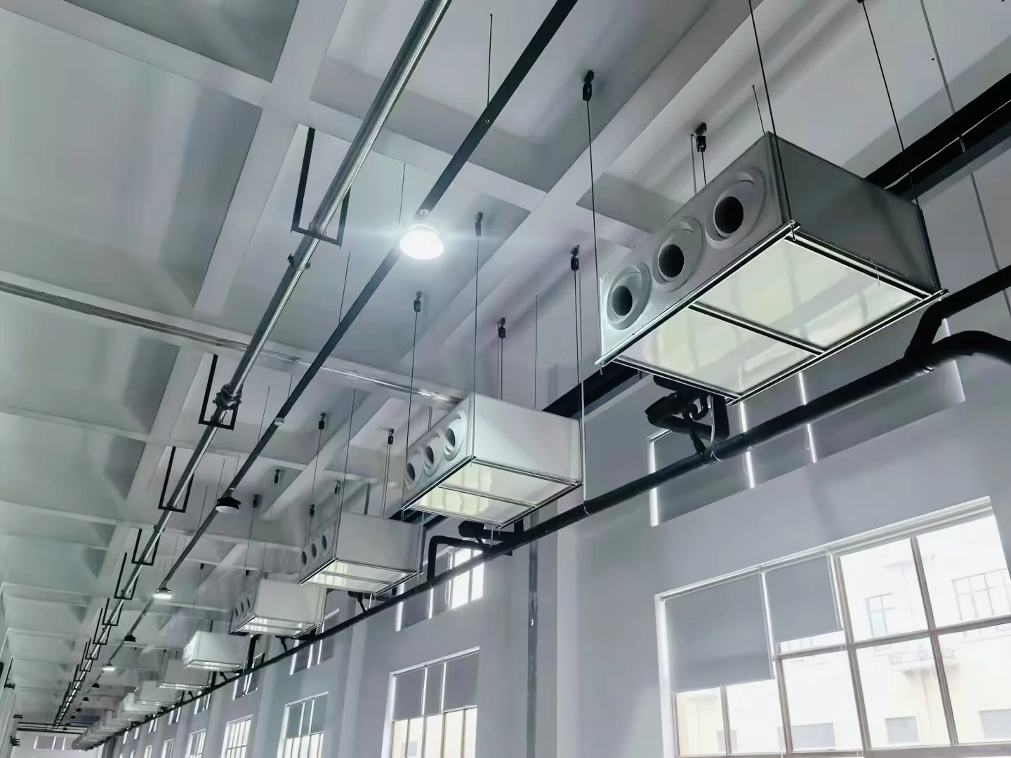 如何解决车间高温闷热的问题⁉️⁉️