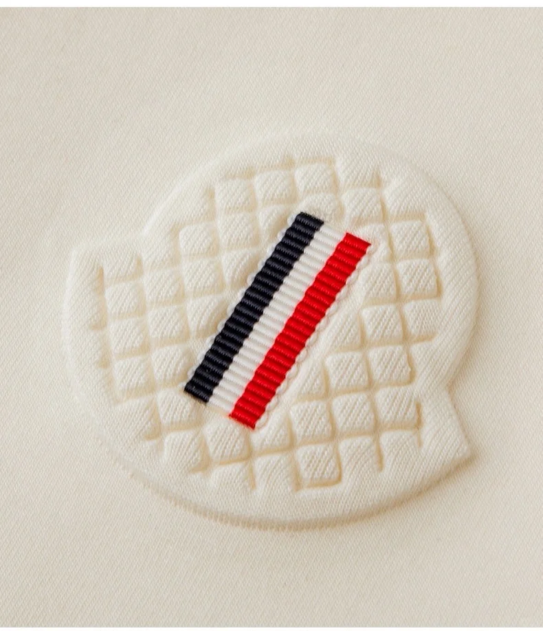 服装工艺｜简约高级的3D立体logo印绣花设计