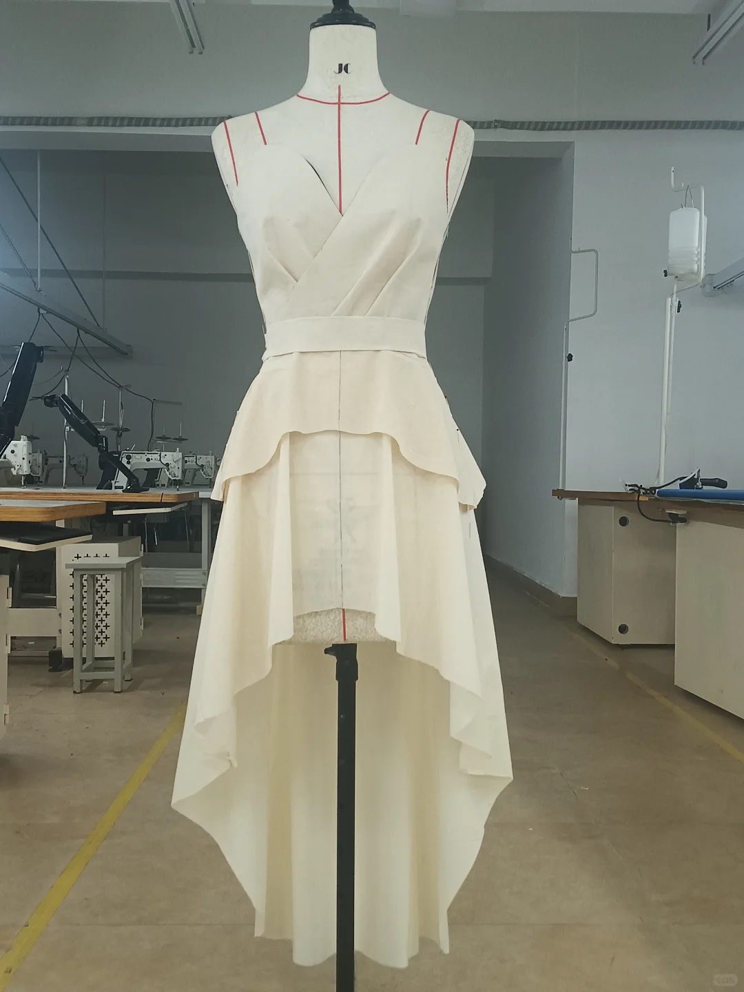 立裁小礼服教程～