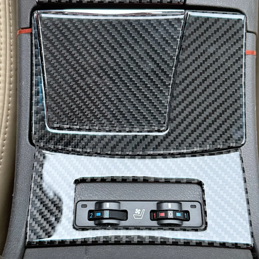 当老“凌志”雷克萨斯ES贴上装饰贴！