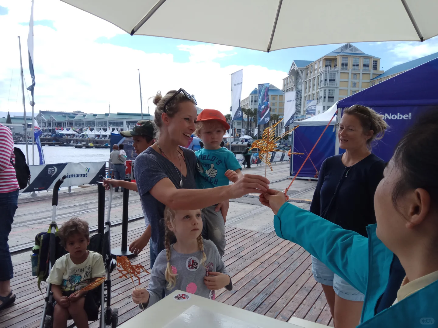 让非遗糖画走向世界～