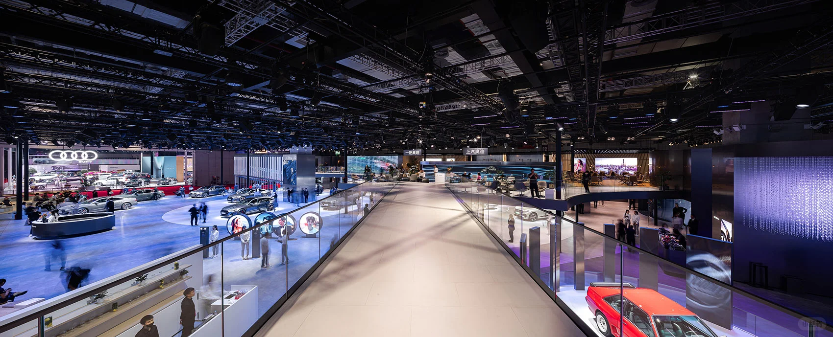 2025奥迪上海车展设计|以少驭多体验至上