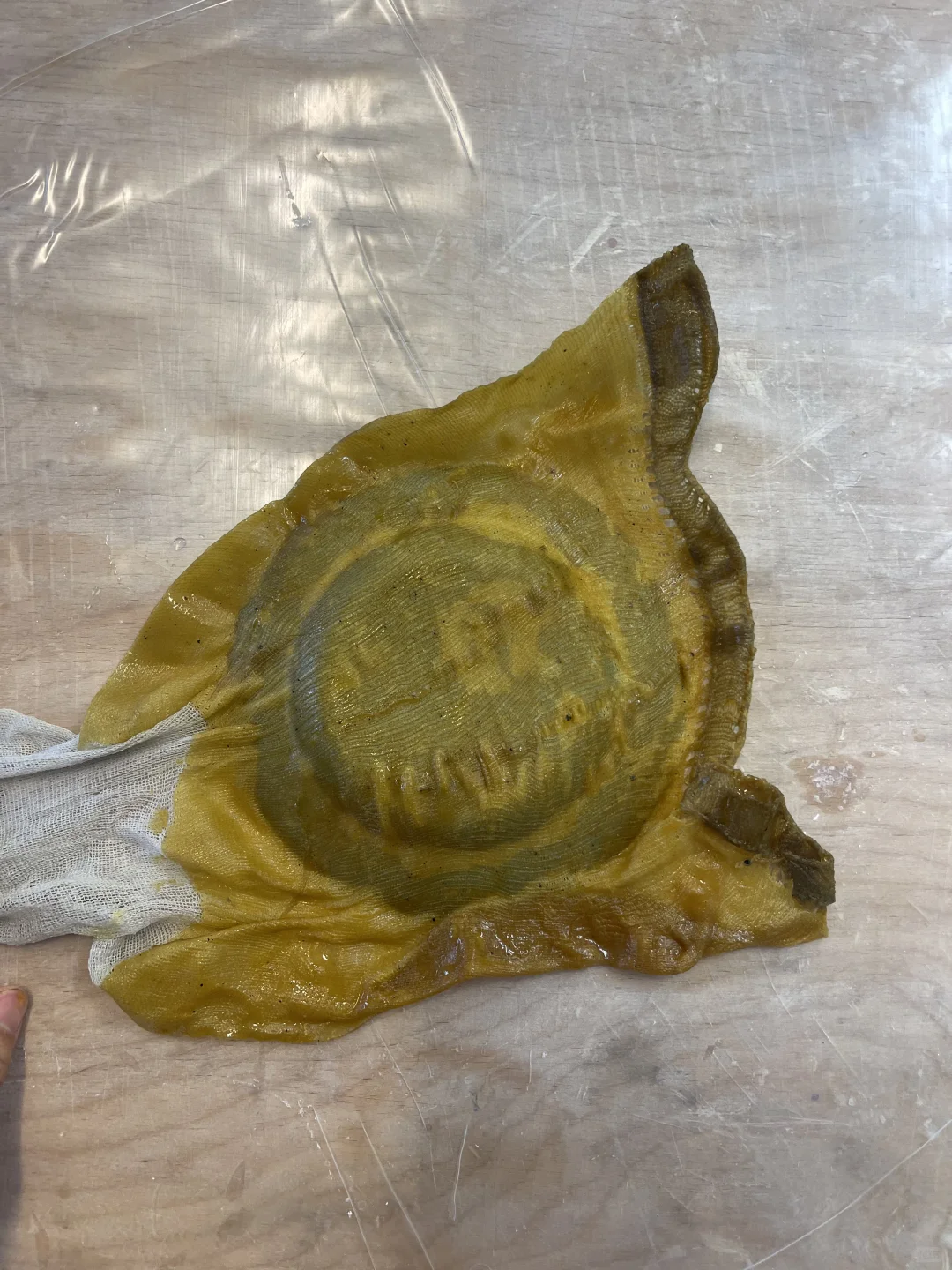 器物制作，松脂面料的柔韧