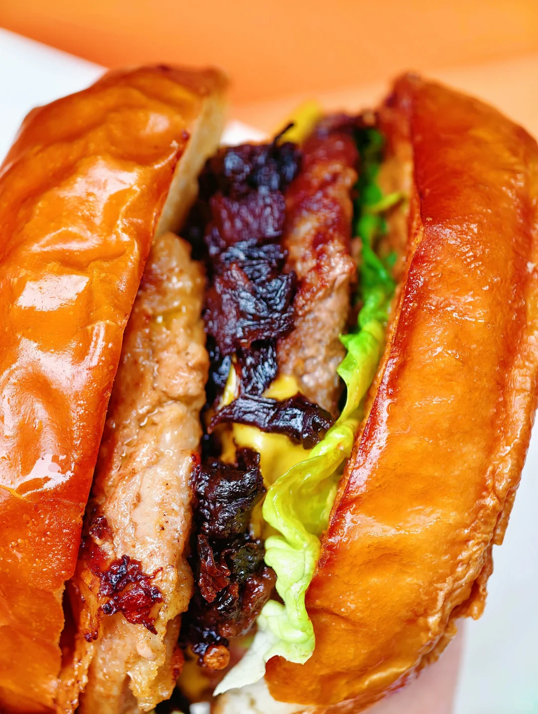 汉堡节能唯1️⃣坐着吃的❗吃完还打包?