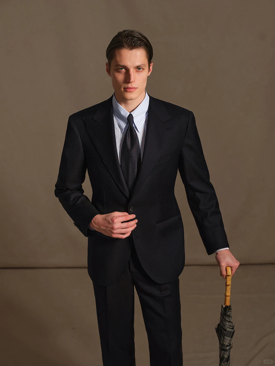 《ACME GENTLE ARMOR》| 骑士精神