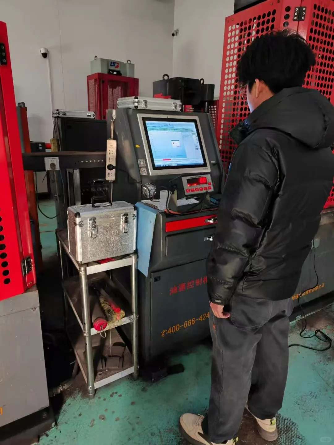 仪器设备计量检测出检