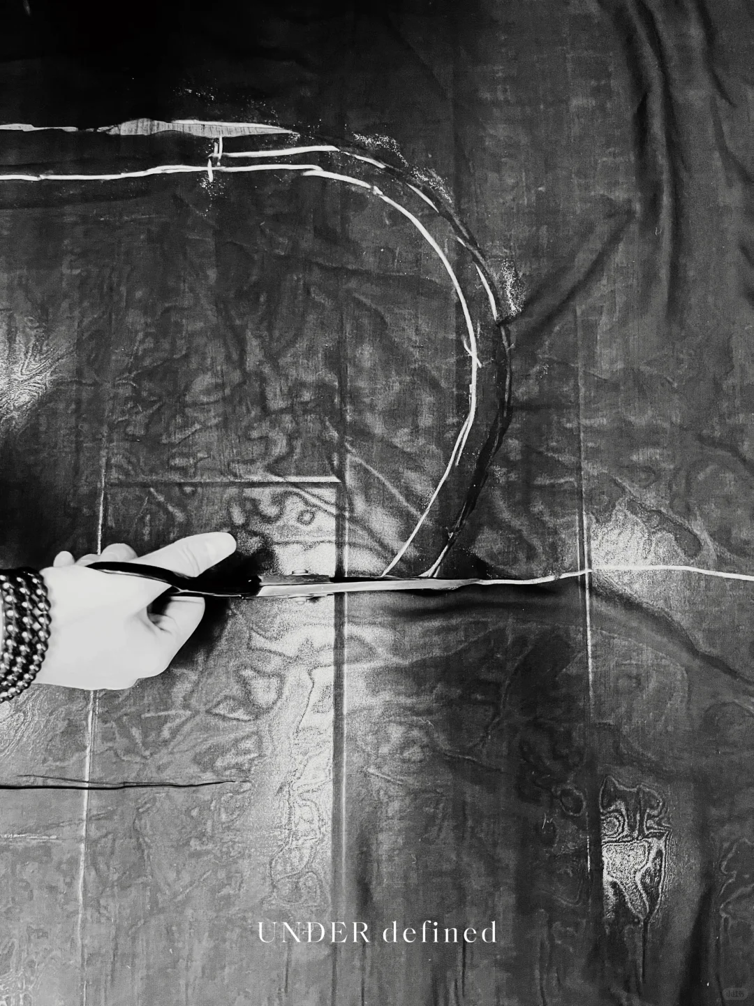 以手为尺，以布为魂