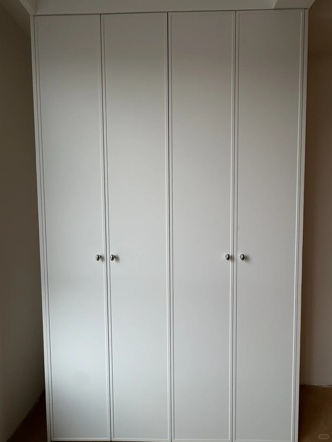 安装师傅说：你可真会选全屋定制配色呀！