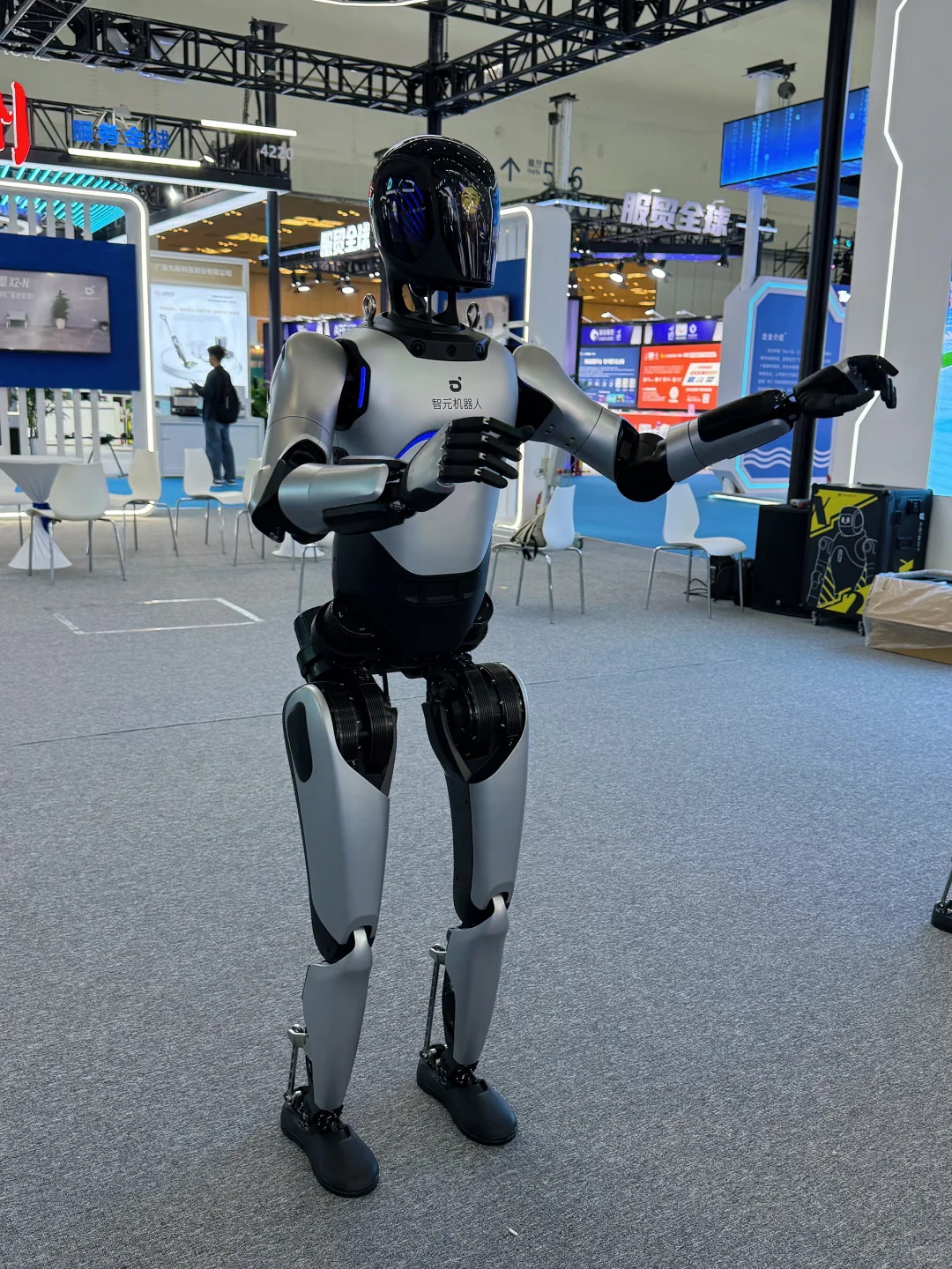 爆款展会回归?ai打开新世界大门!