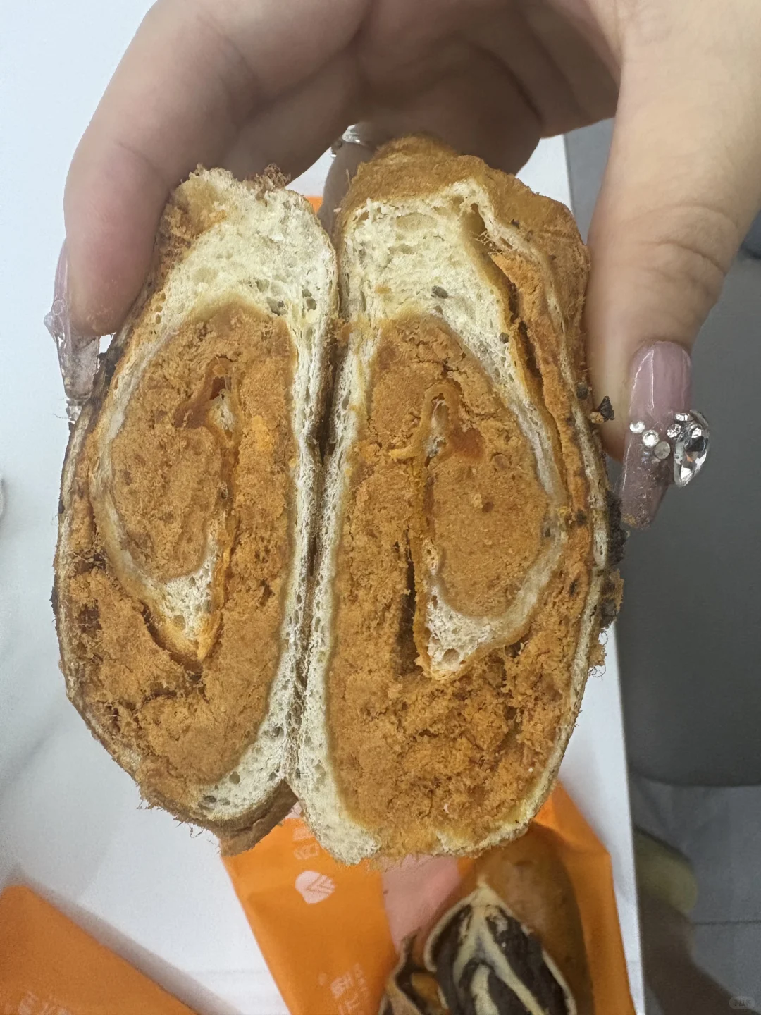 今天吃了谷物元素的碱水棒!