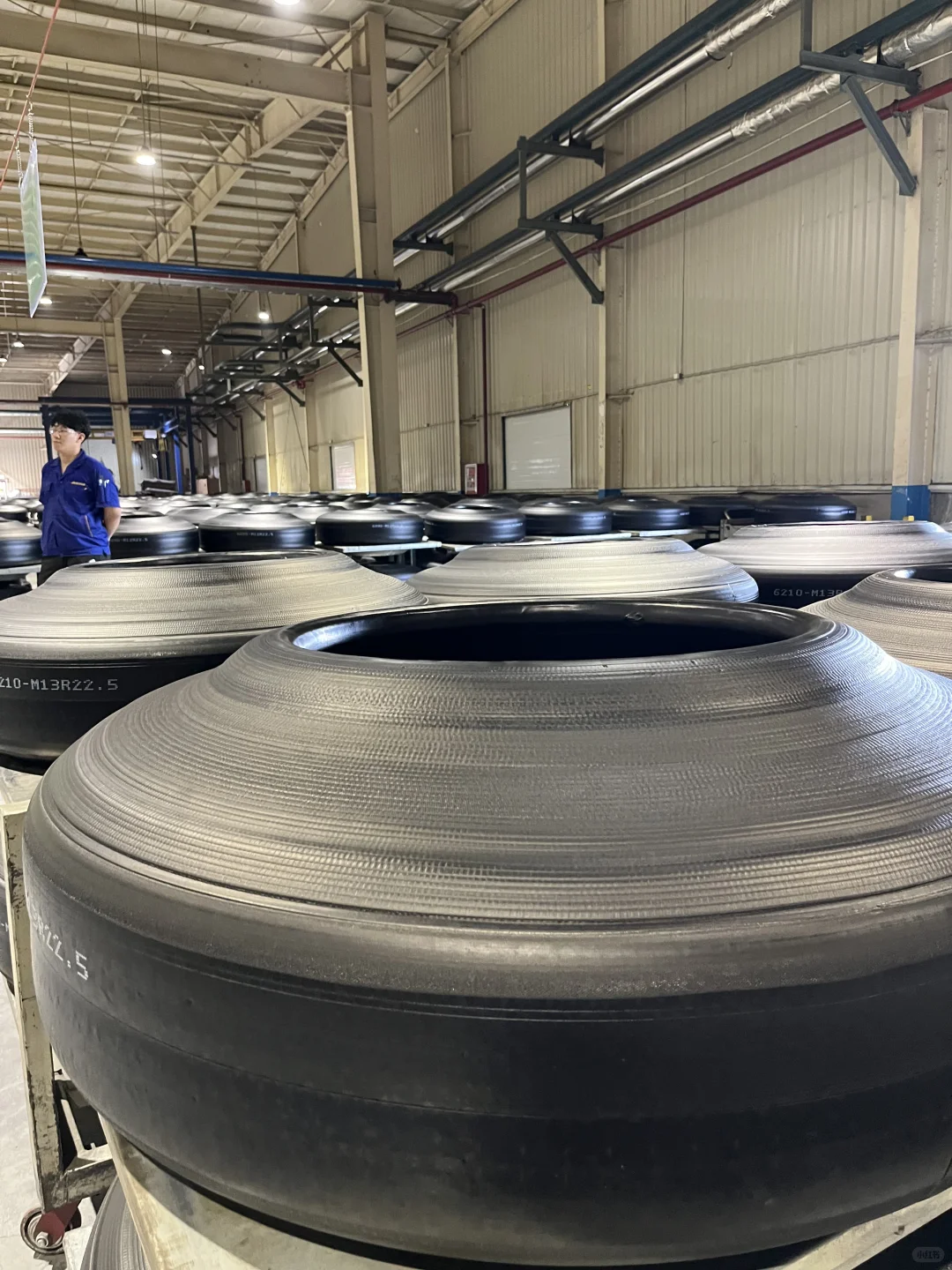 看看轮胎是怎么生产的～