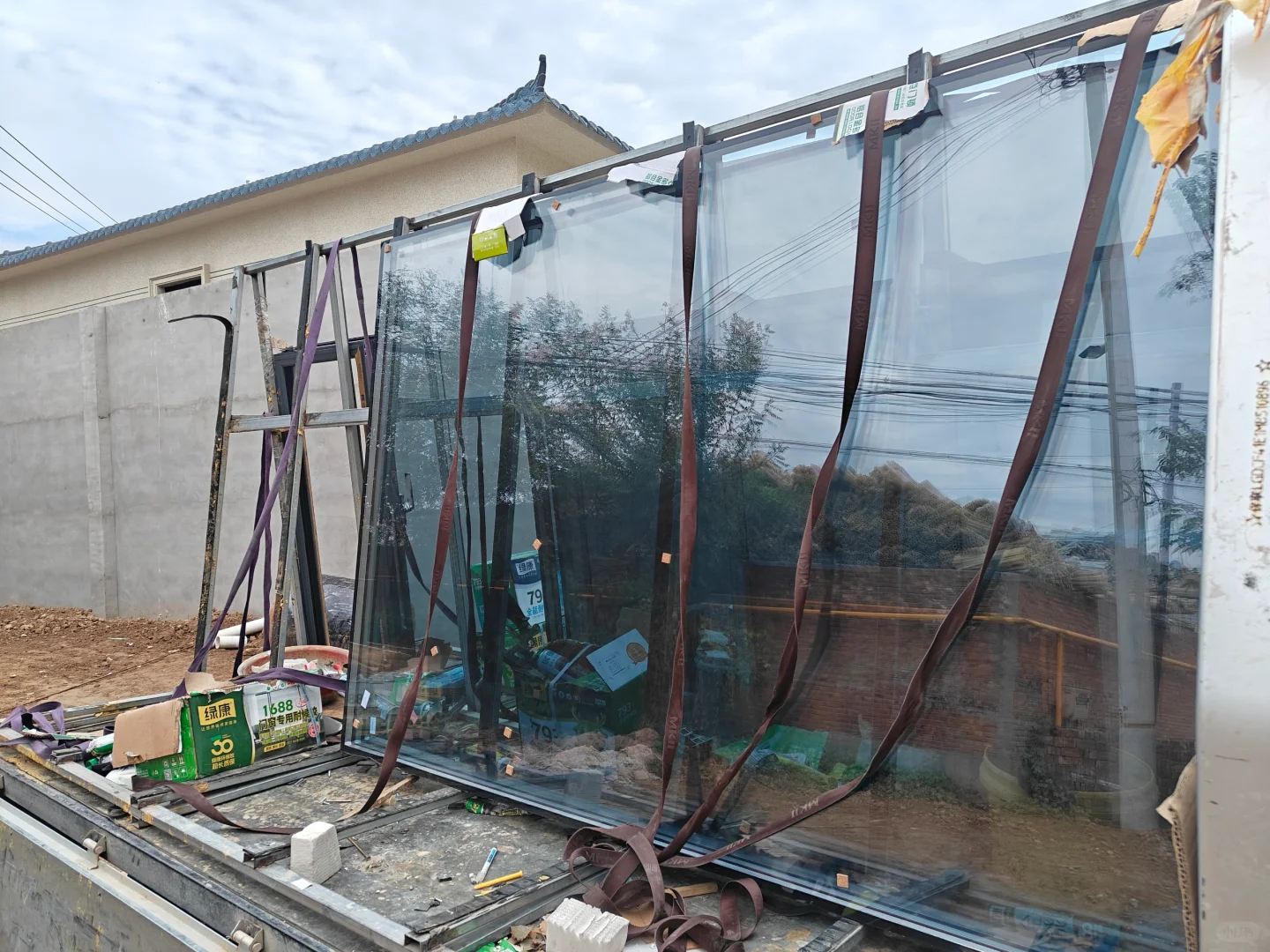 自建房日记第168天|断桥铝窗户安装