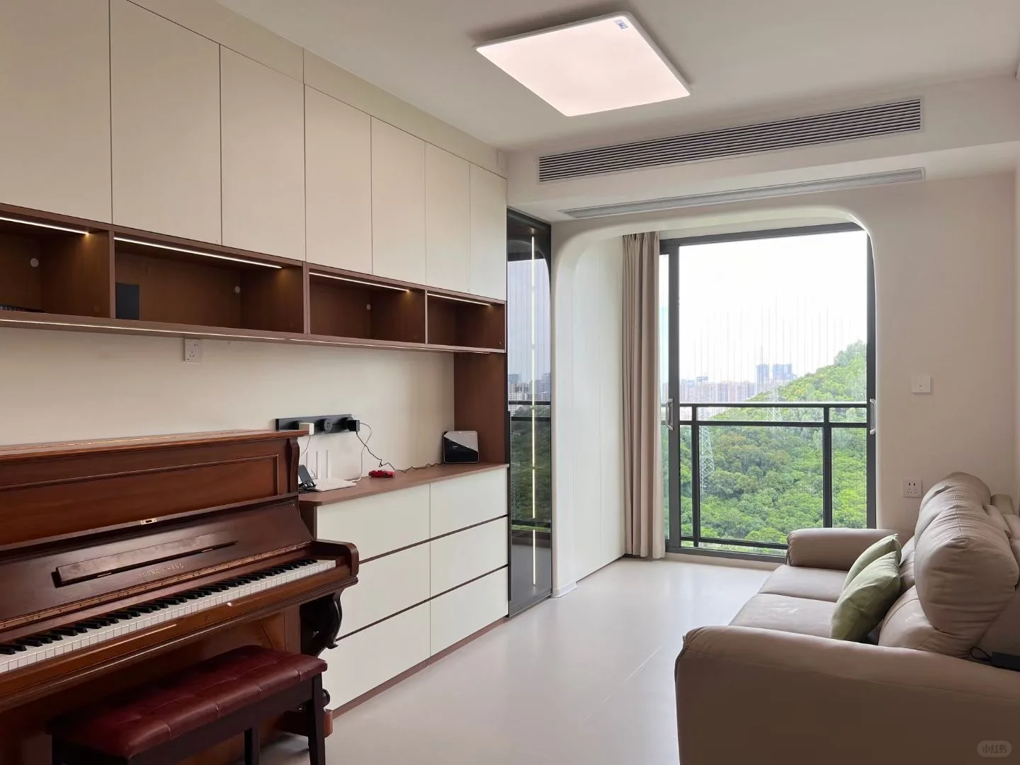 69㎡装出90㎡的既视感！小户型奶油风直接抄