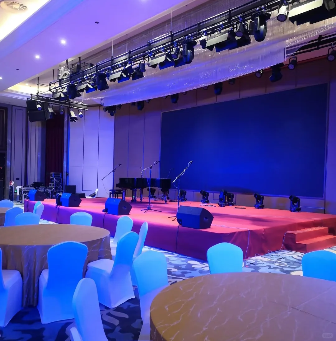 三亚灯光音响设备舞台搭建桁架屏幕租赁