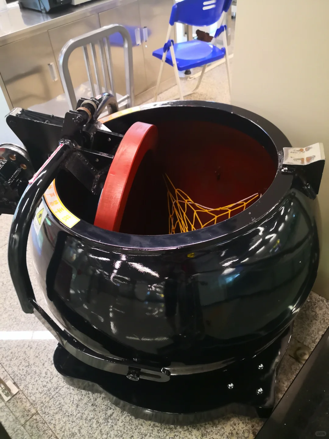 在地铁站安检口看见这个是什么东西？