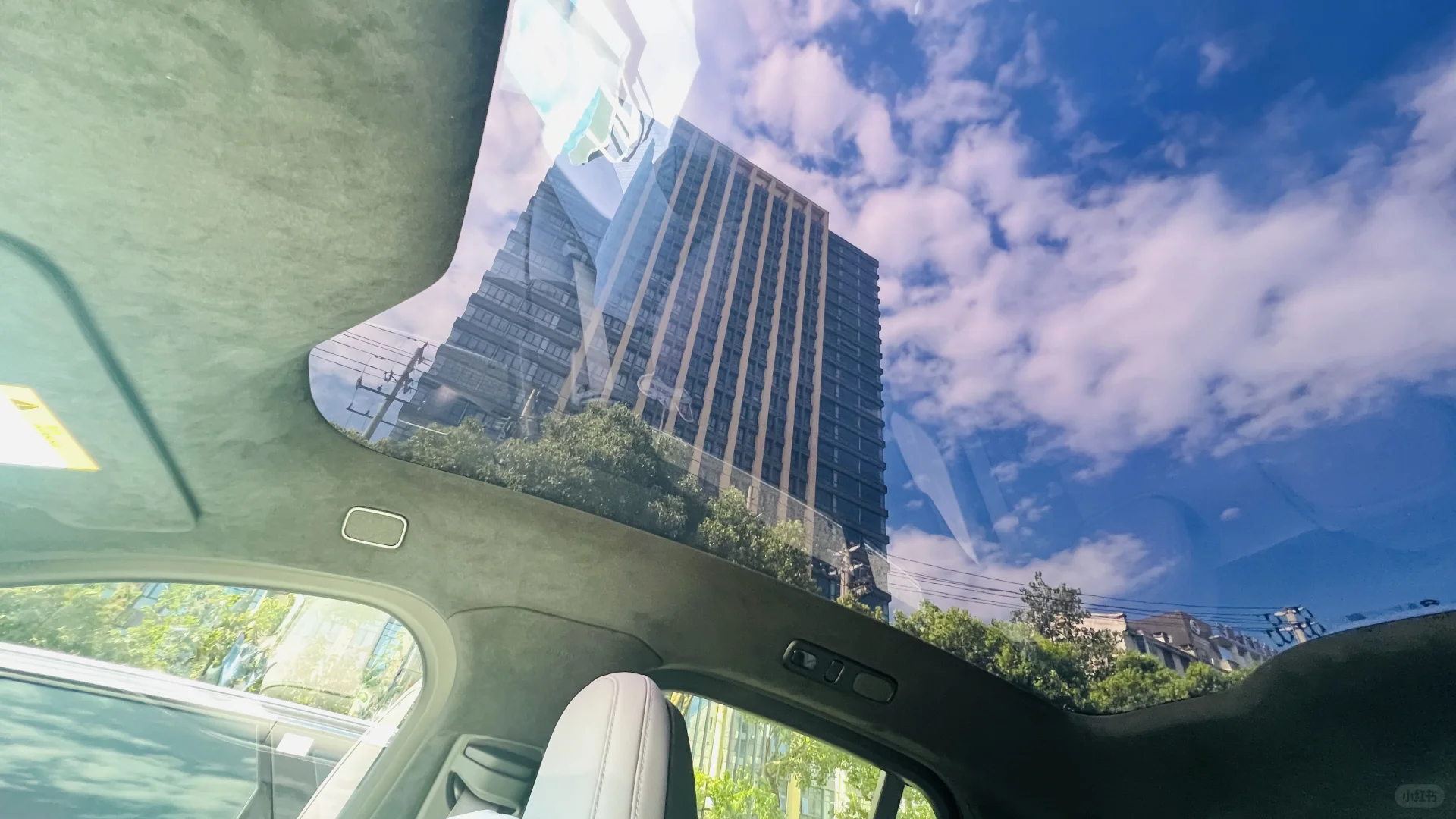 光感天幕，谁用谁知道