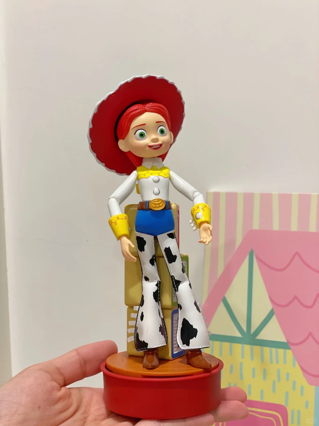 翠丝控狂喜！机器人萌到心巴上